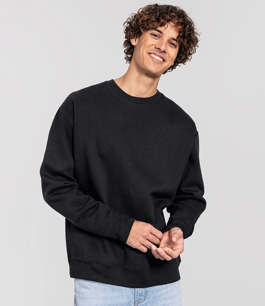 Fruit of the Loom SS151 Fruit of the Loom Iconic Premium Set-In Sweatshirt in Black